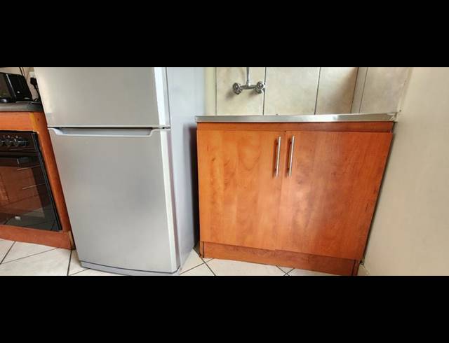 3 BEDROOM CLUSTER FOR SALE IN SUNSET GLEN